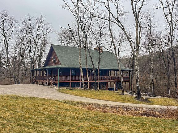 2nd image of 39732 Dawley New Pittsburg Rd