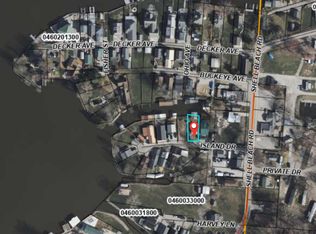 4956 Island Dr NE, Thornville, OH 43076