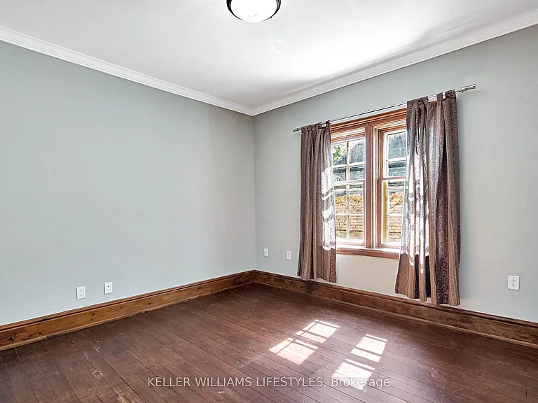 421 Central Ave — Photo 33