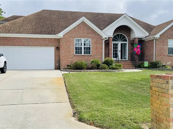 665 Corby Glen Ave, Chesapeake, VA 23322