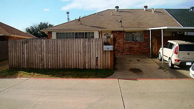3 bed, 1424 sqft, $1,800 — Photo 3