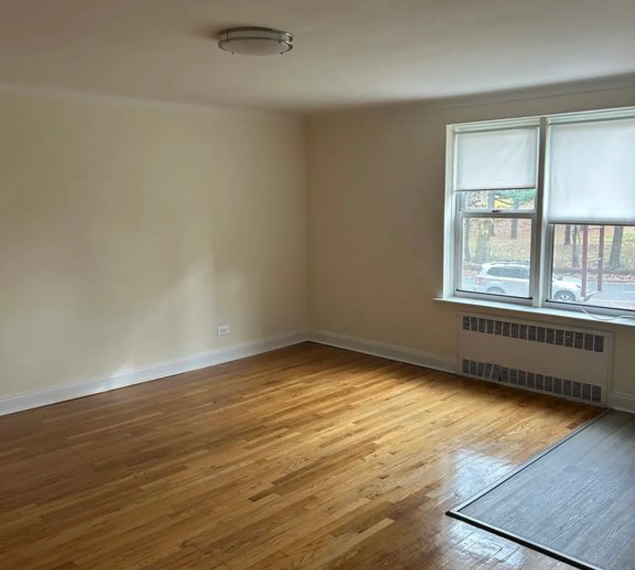 Studio, 400 sqft, $1,775 — Photo 3
