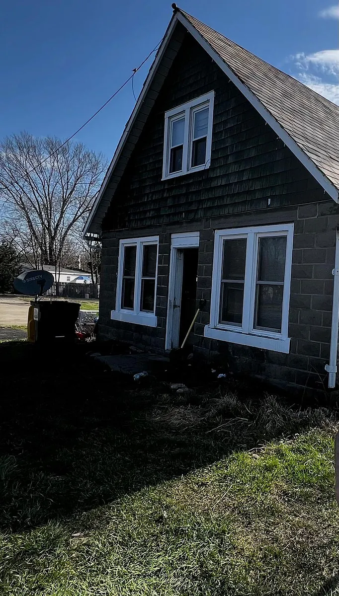 Building Photo - 1734 US Highway 9W #1