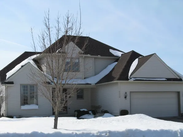 6060 Boxwood Dr, Fairview, PA 16415