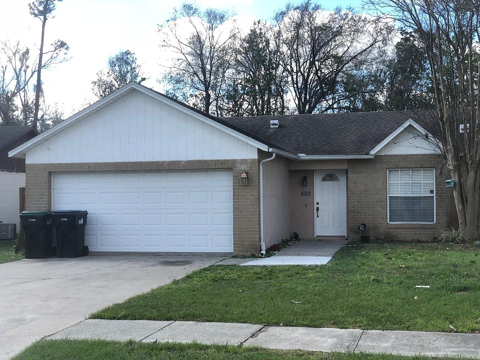1st image of 889 Oak Manor Cir