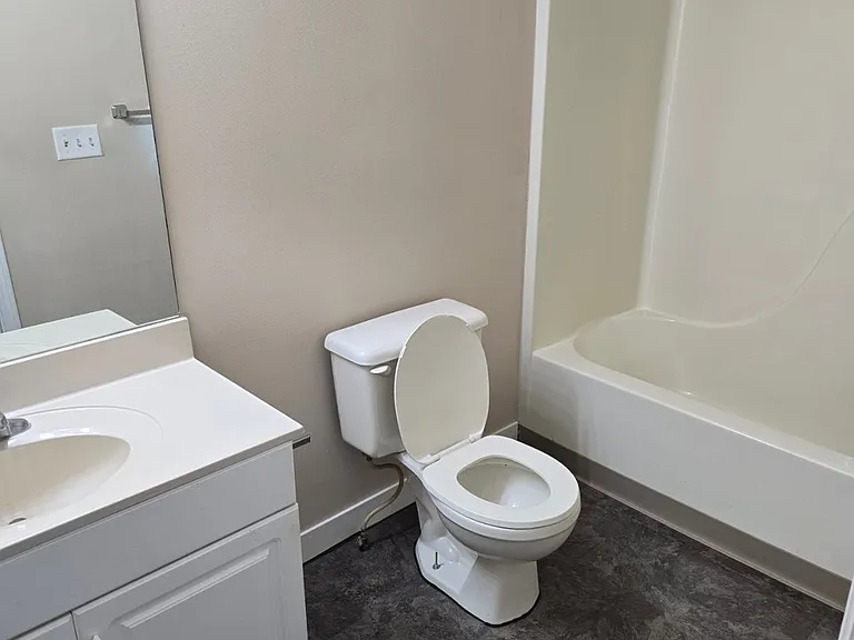 1067 Manitou Dr #207 — Photo 7