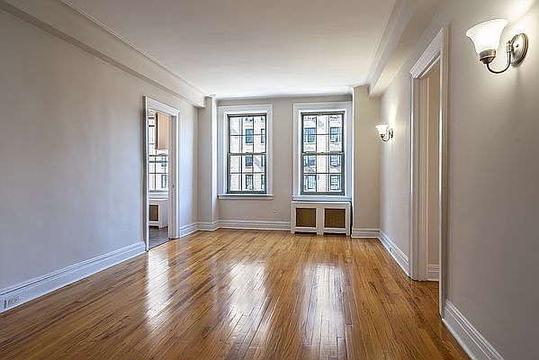 1st image of 698 W End Ave APT 5B