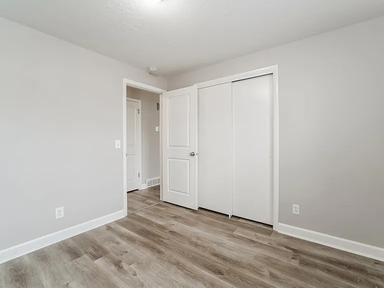 10318 S Leilani Dr — Photo 14