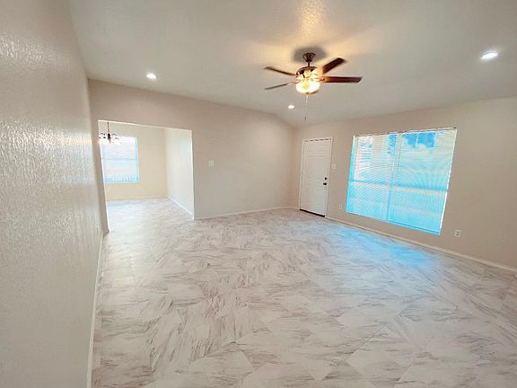 5th image of 7216 Autumn Park Dr