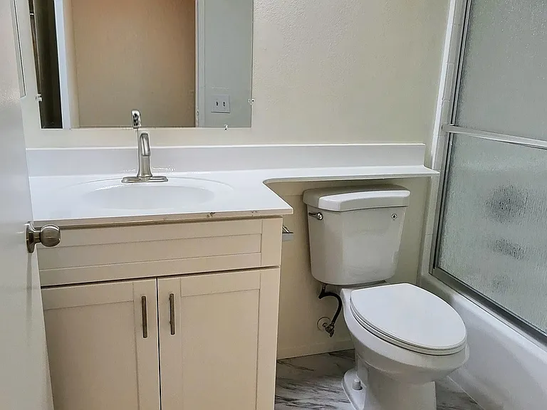 15449 Nordhoff St #14 — Photo 6