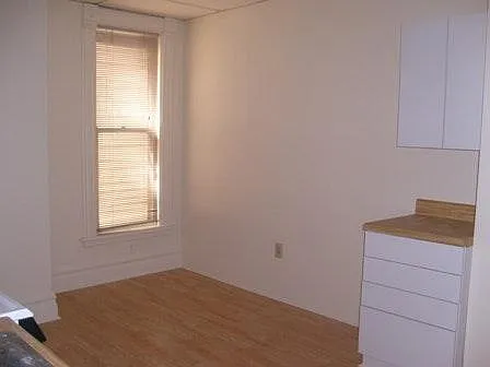 712 S Burdick St #4 — Photo 4
