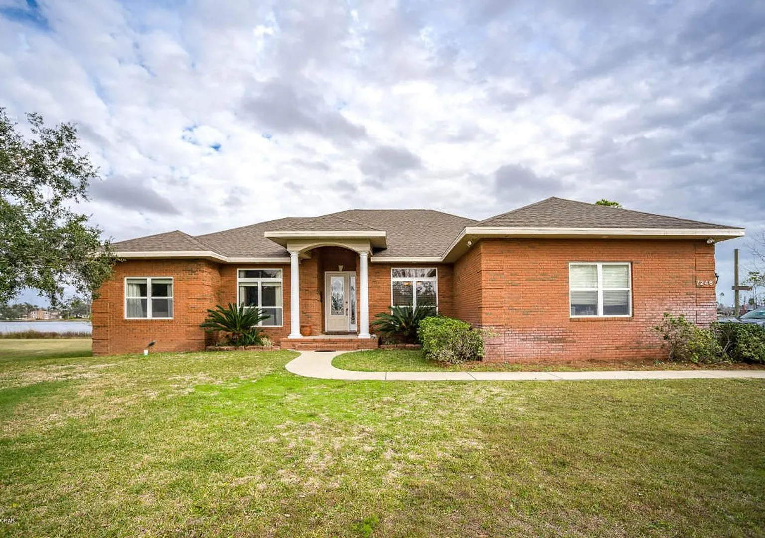 Custom Built, Waterfront Home on Callaway Bayou! — Photo 1
