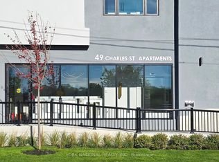 49 Charles St #307, Newmarket, ON L3Y 3V7