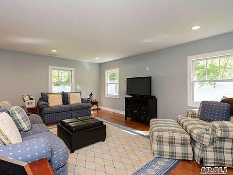 4th image of 5 Sycamore Dr