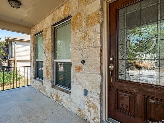 2nd image of 11638 Valley Garden
