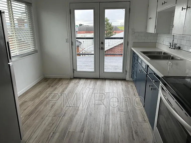 251 E Arroyo St #B — Photo 5