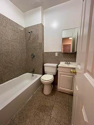 Rented by Best Apartments North Inc | media 5