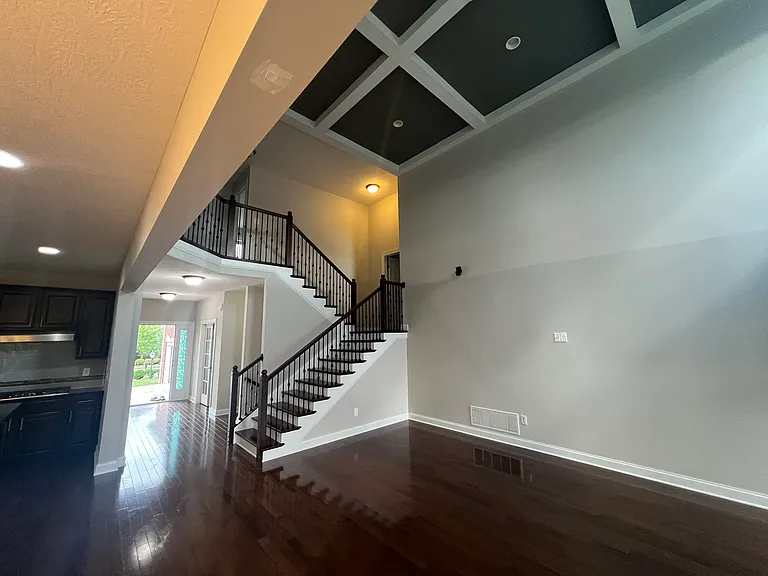 8043 Oak Meadow Dr — Photo 18