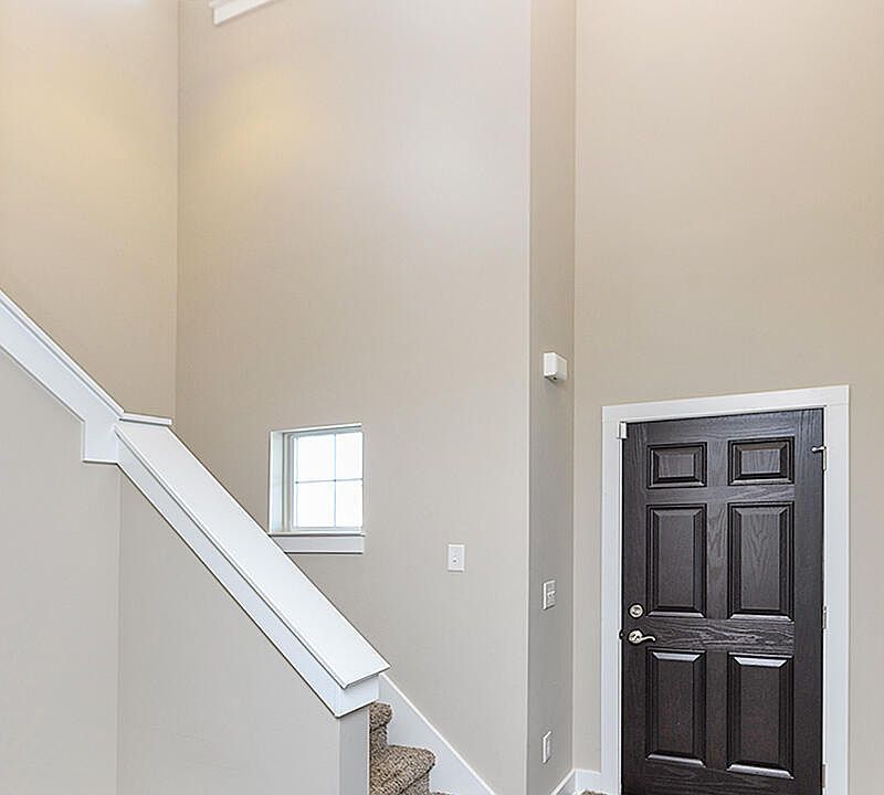 6675 Thunder Ln, Lansing, MI 48906 Zillow