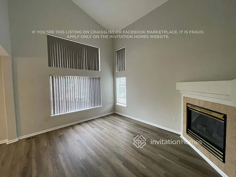 4485 Hunterwood Dr — Photo 2