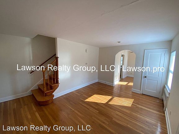 4th image of 2611 Bowman St NW