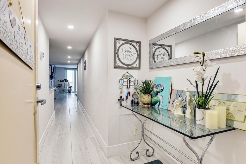 812 Briny Avenue #10C, photo 3