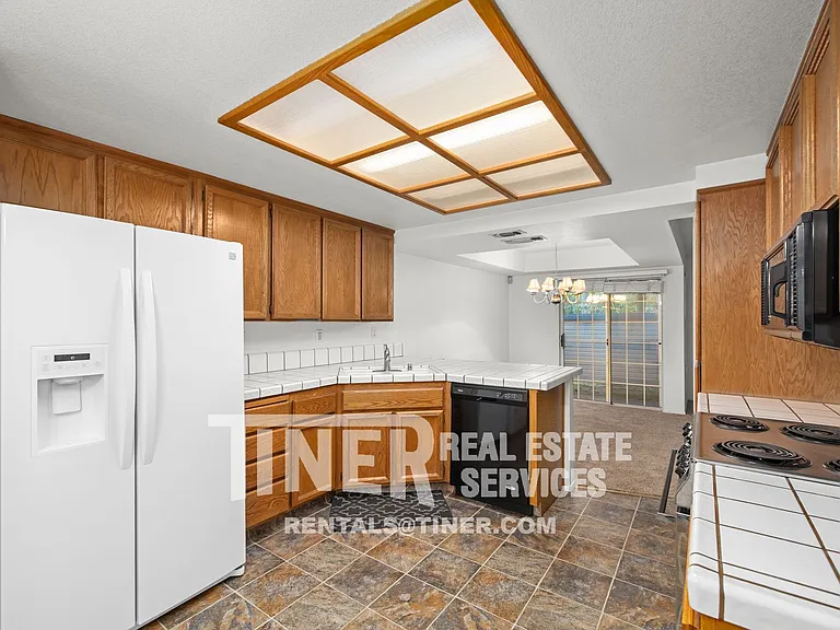 4116 Alex Ln — Photo 14