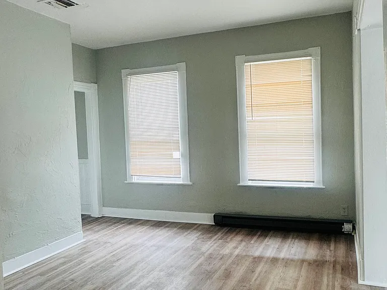 736-738 Central St #2 — Photo 2
