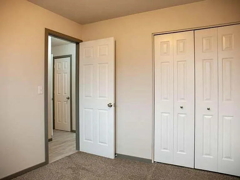 31679 Klamath St — Photo 15