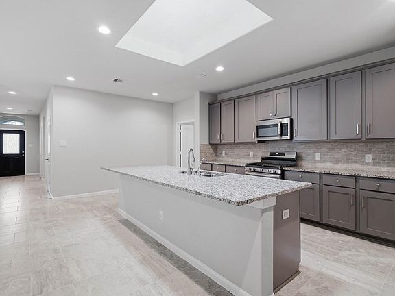 4th image of 10110 Whitney Reach Dr