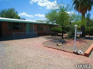6018 E Oak St, Tucson, AZ 85711