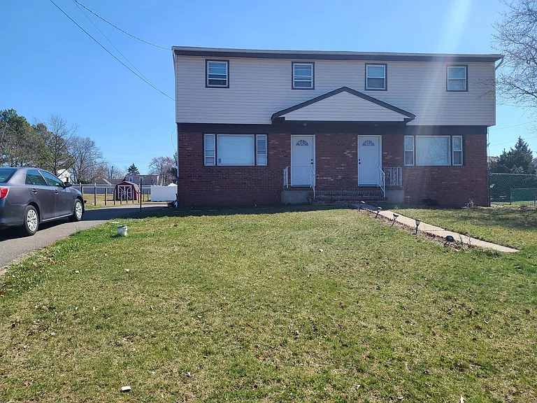 30 Bartha Ave #30 — Photo 9