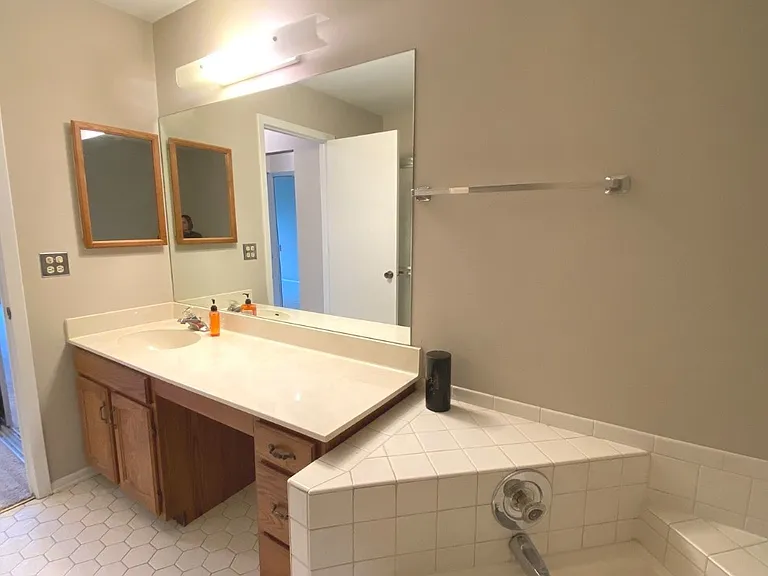 202 E Fabish Dr — Photo 14
