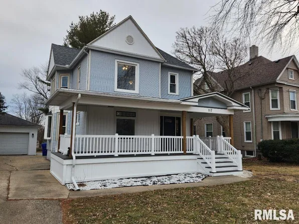 117 W Division St, Kewanee, IL 61443