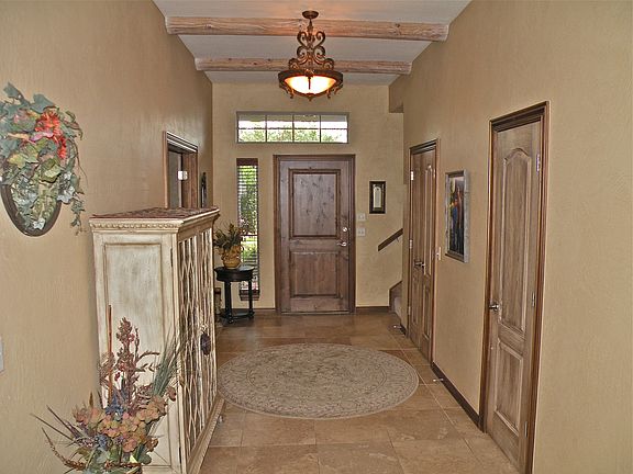 Front Entry Way