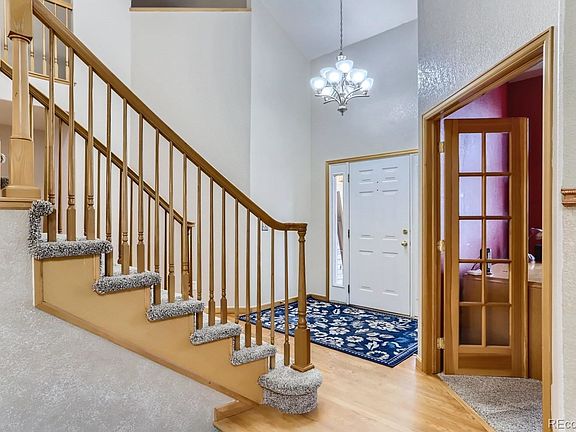 4th image of 221 Becker Cir