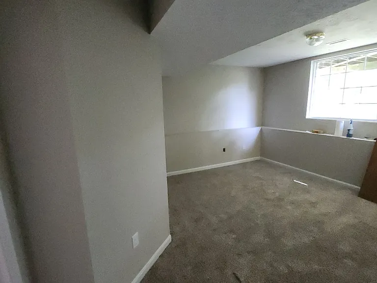 527 Ripple Creek Dr — Photo 2