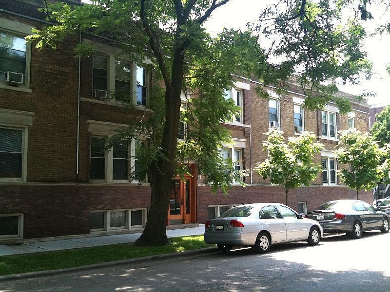 1st image of 3625 N Damen Ave