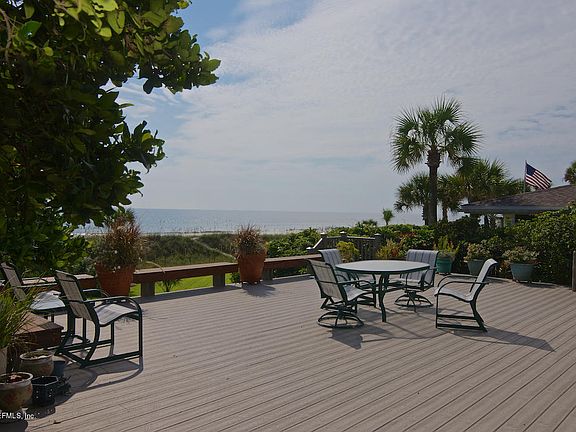 3rd image of 1629 Beach Ave