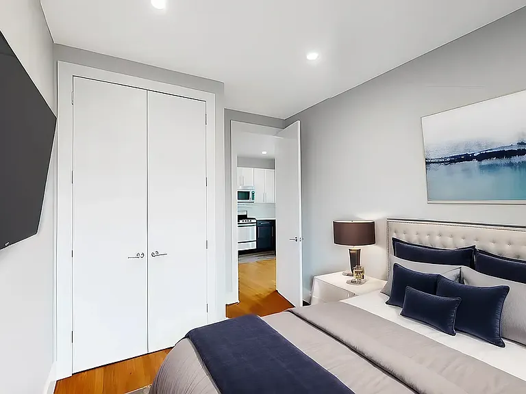440 Audubon Ave #22 — Photo 3
