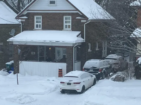 93 Peppler St, Waterloo, ON N2J 3C9