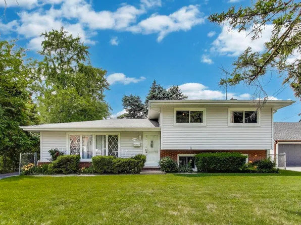 1920 Webster Ln, Des Plaines, IL 60018