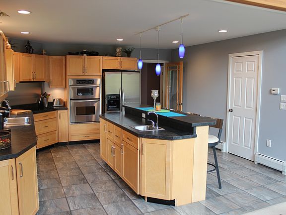 Kitchen and door to Pantry