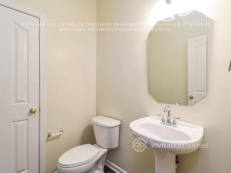 4701 Sandtyn Dr — Photo 16