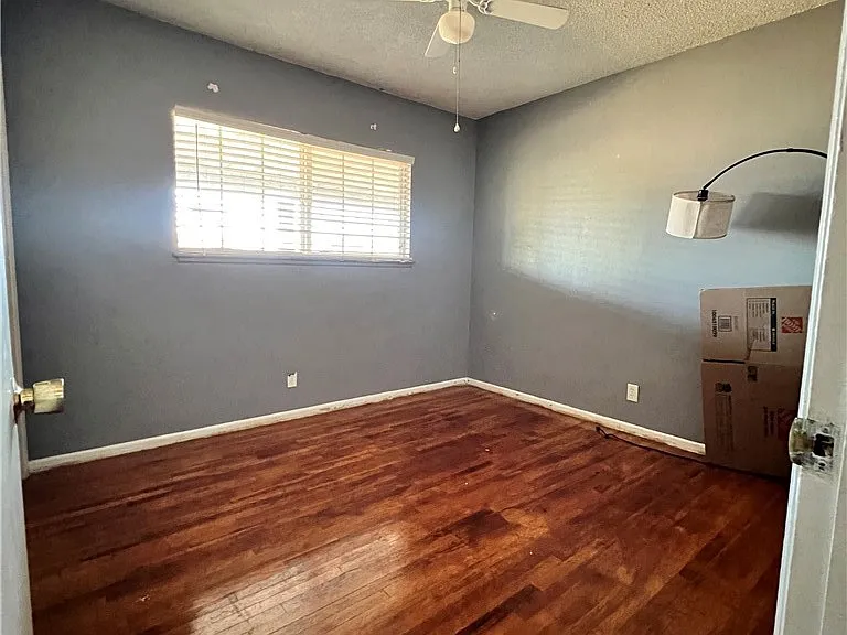 7142 Church Ave — Photo 9