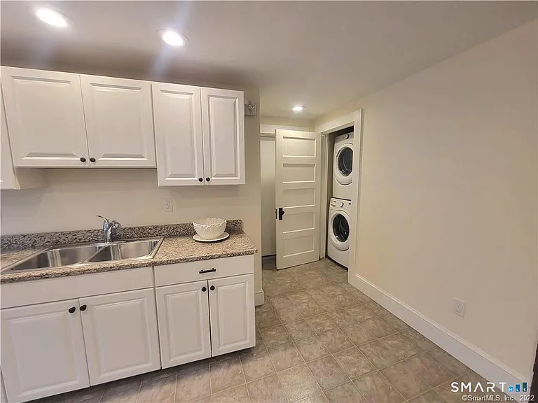 14 Prospect Hill Rd #B — Photo 8