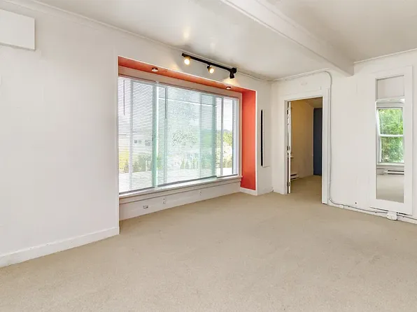 14402 56th Ave S, Seattle, WA 98168