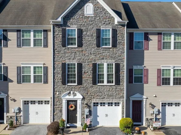 938 Stonehaven Way, York, PA 17403