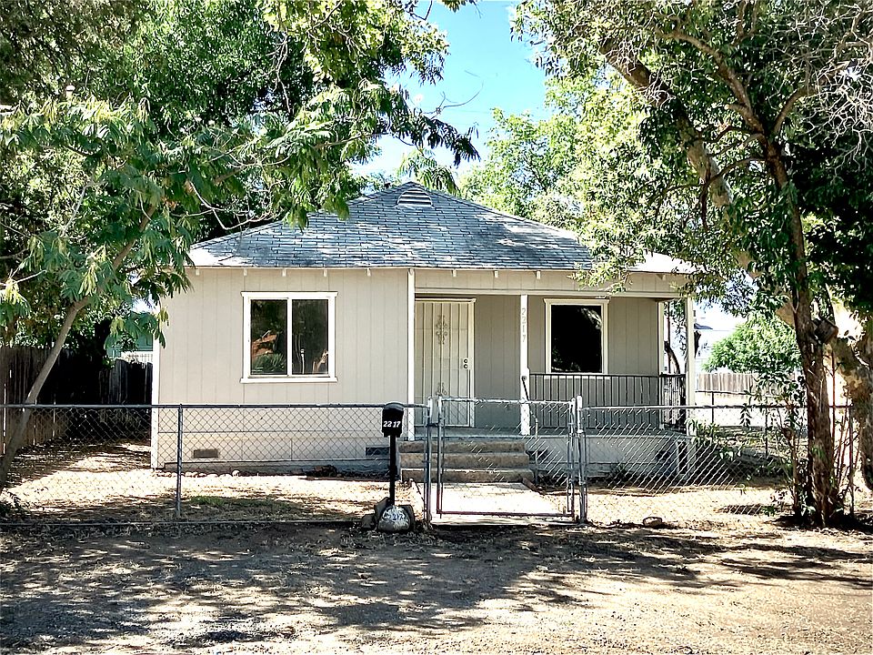 1st image of 2217 A St