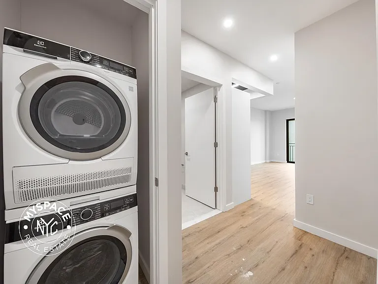 219 Lenox Rd #6G — Photo 6
